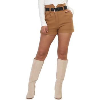Shortsit & Bermuda-shortsit La Modeuse 69212_P161321 EU XL – La Modeuse