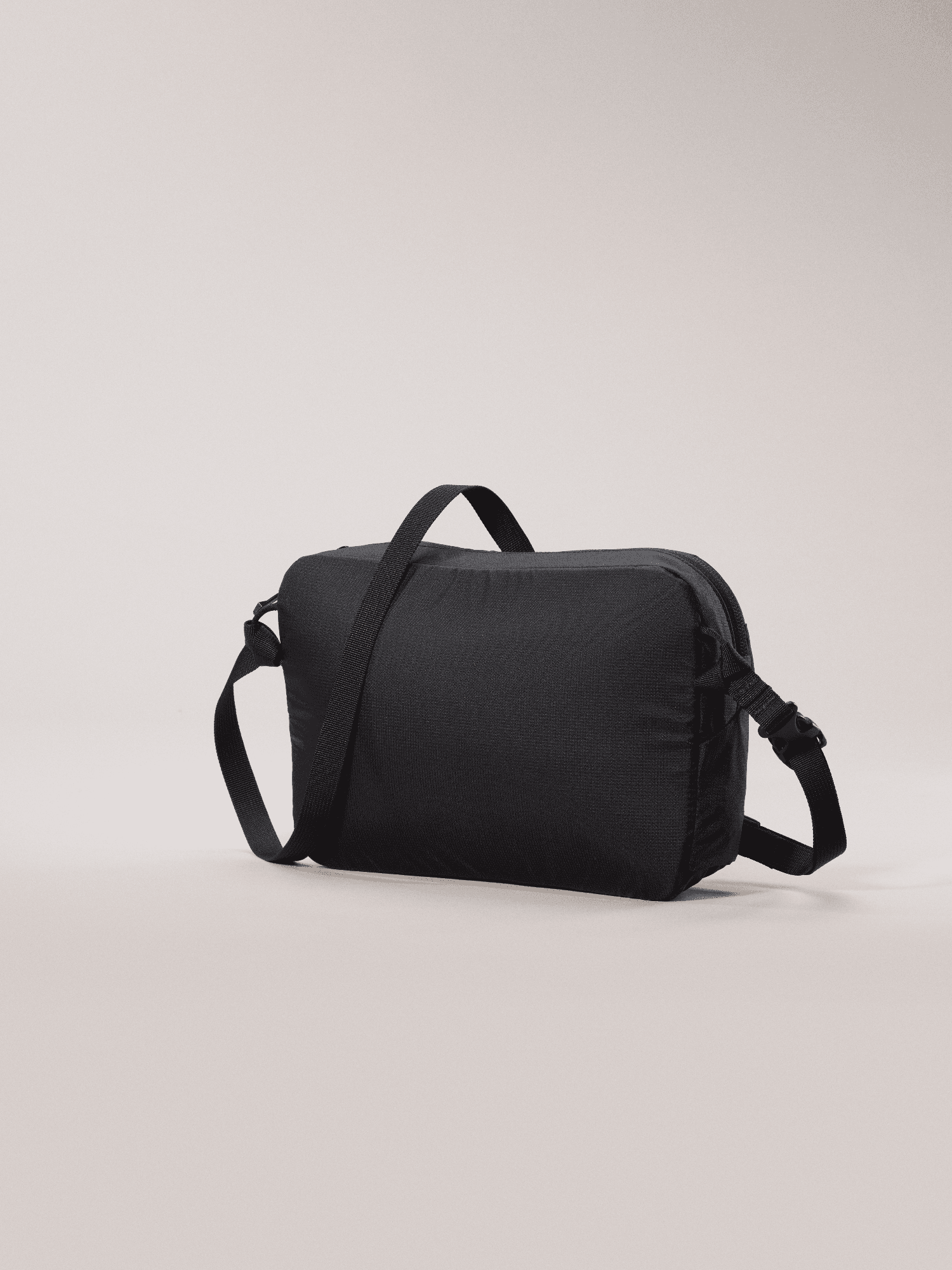 Arc'teryx Heliad Crossbody olkalaukku – Arc'teryx