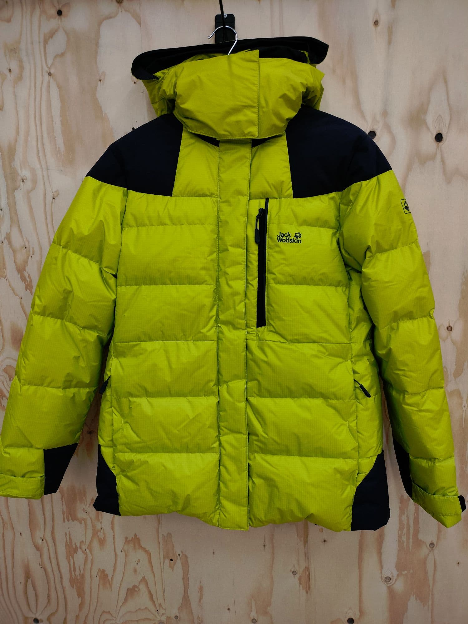 Jack Wolfskin The Cook Parka Women L lime (Second Hand) käytetty naisten parkatakki – Jack Wolfskin